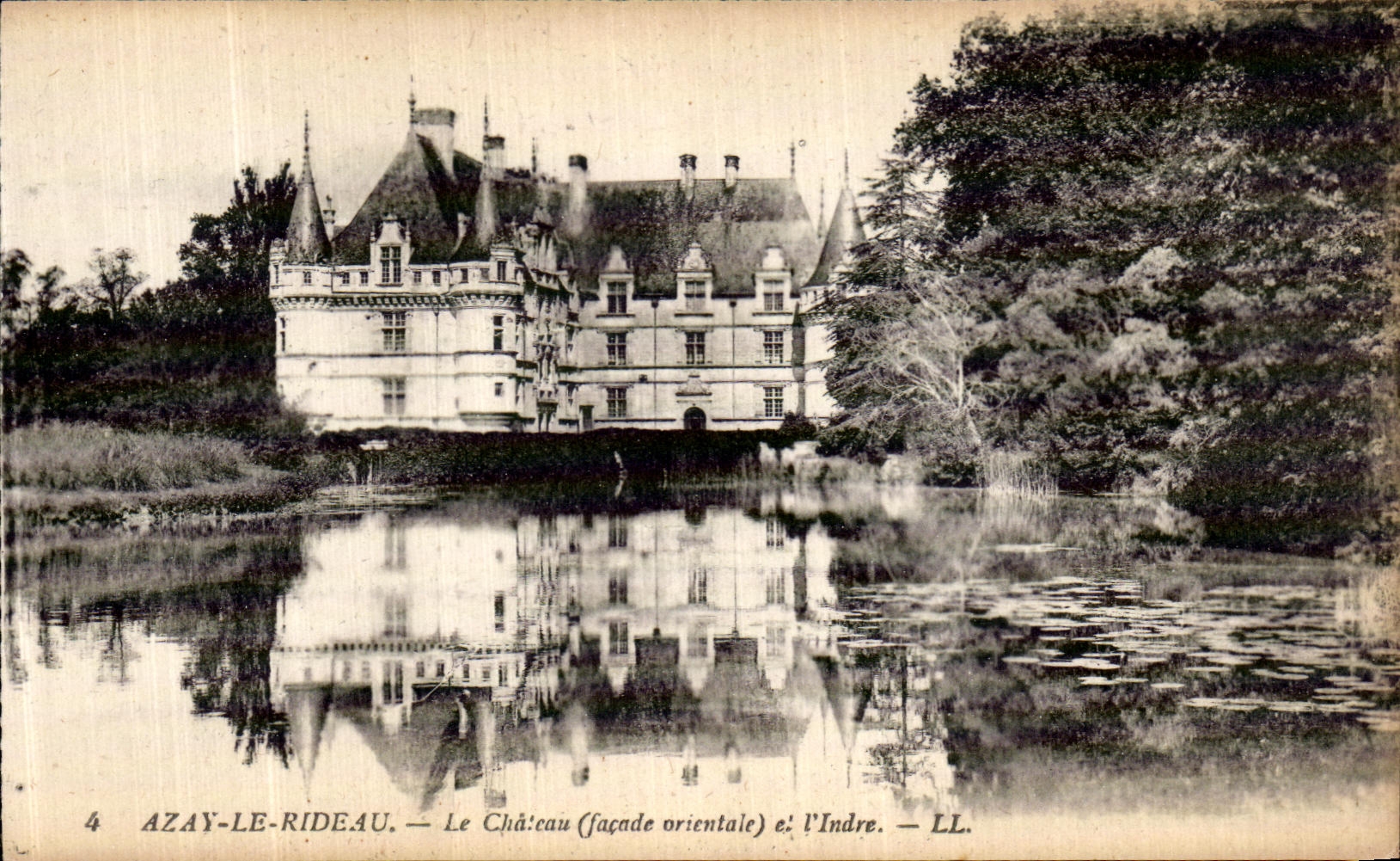 POSTAL Azay de la VENDIMIA la cortina el castillo L Indre