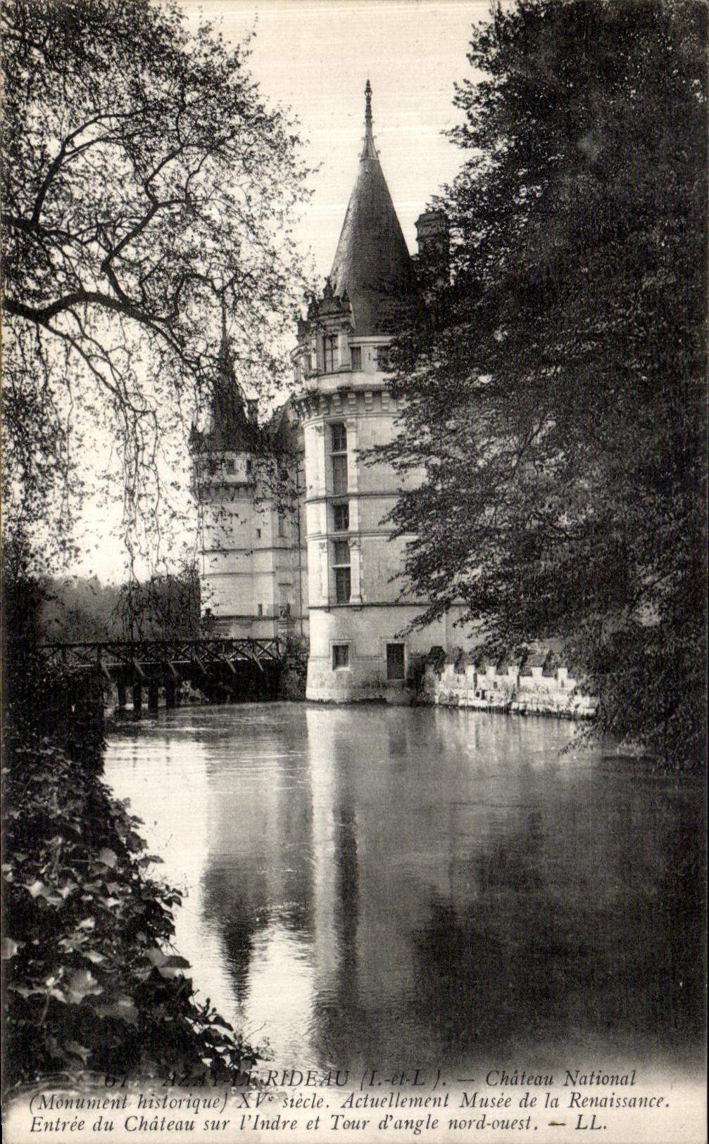 Castillo D Azay de la POSTAL de la VENDIMIA la entrada nacional del castillo de la cortina del castillo en angulo norteno occidental de L Indre y del viaje D