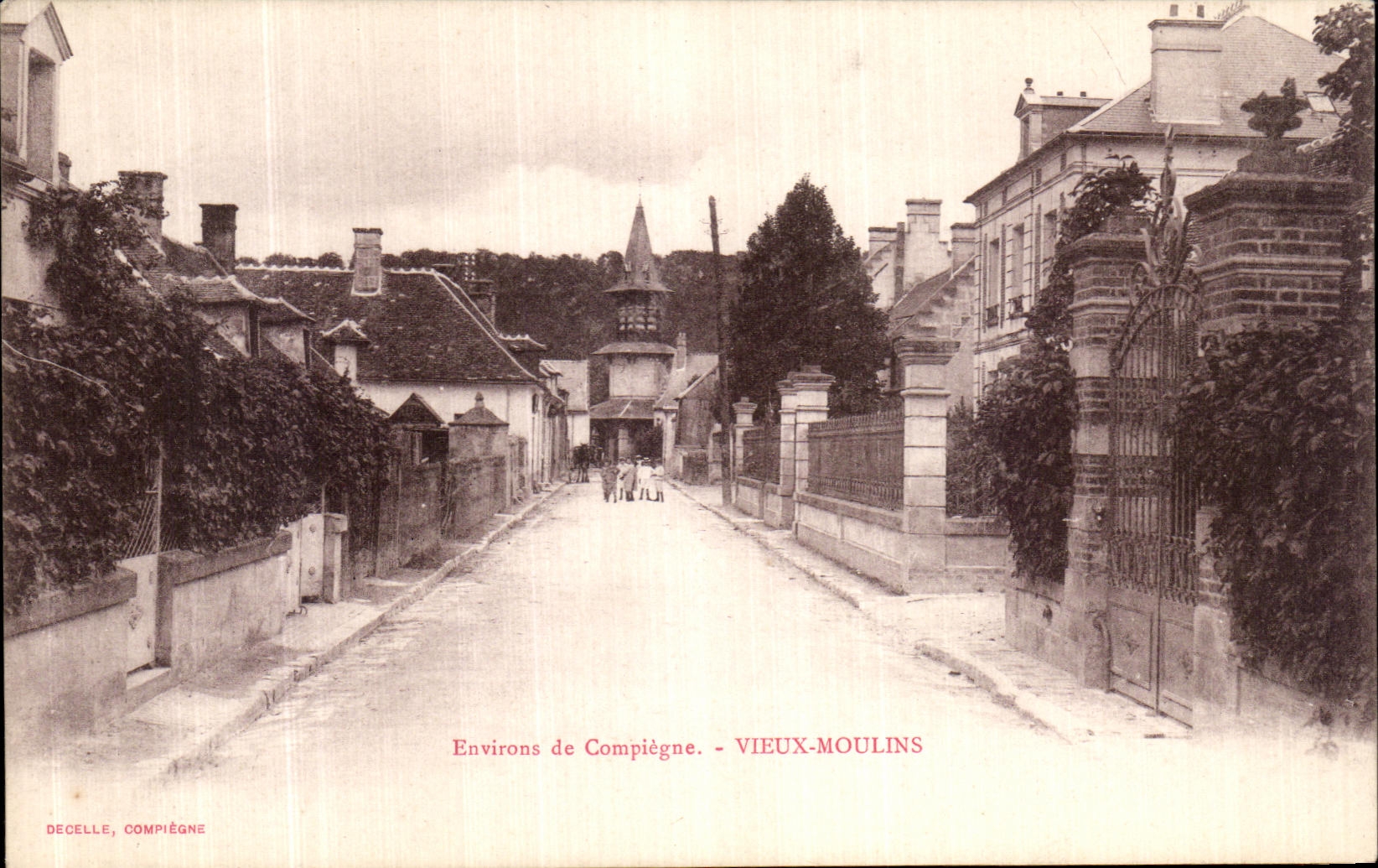 Alrededores de la POSTAL de la VENDIMIA de Compiegne viejo Moulins
