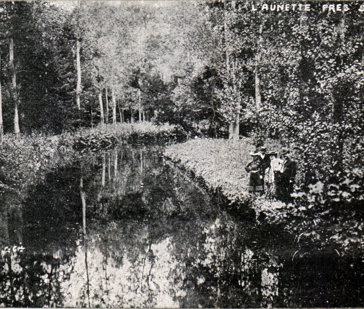 VINTAGE POSTCARD L aunette close Senlis publicity At the house Golden Boulevard Paris Barbs