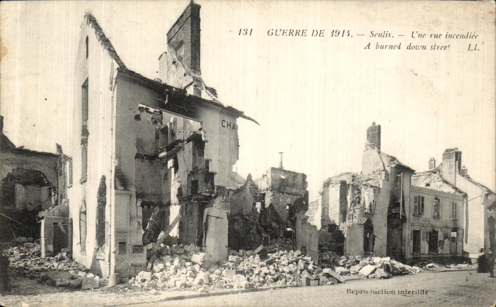 VINTAGE POSTCARD Senlis a Burnt Street Militaria