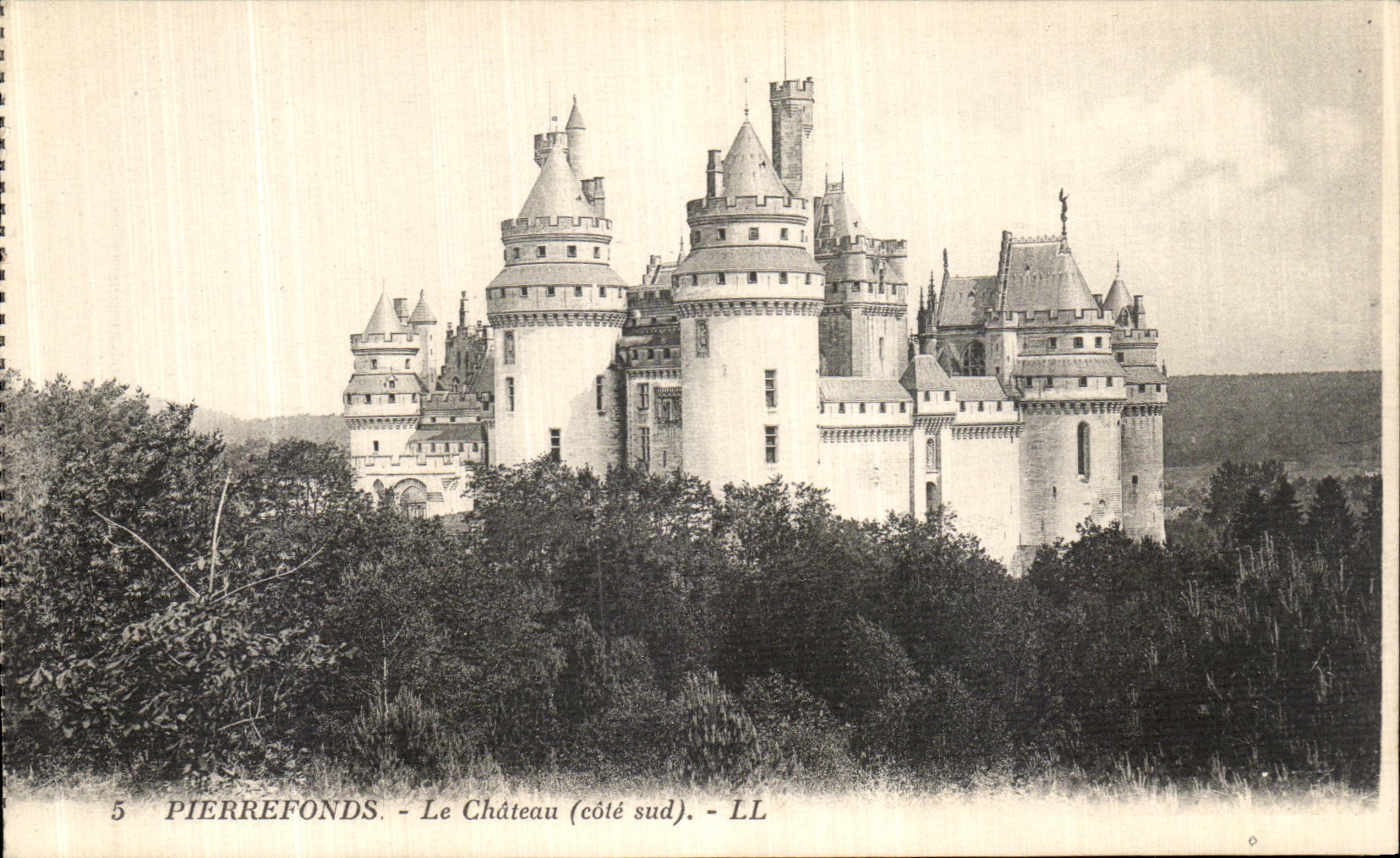 CPA Pierrefonds La Chateau Cote Sud