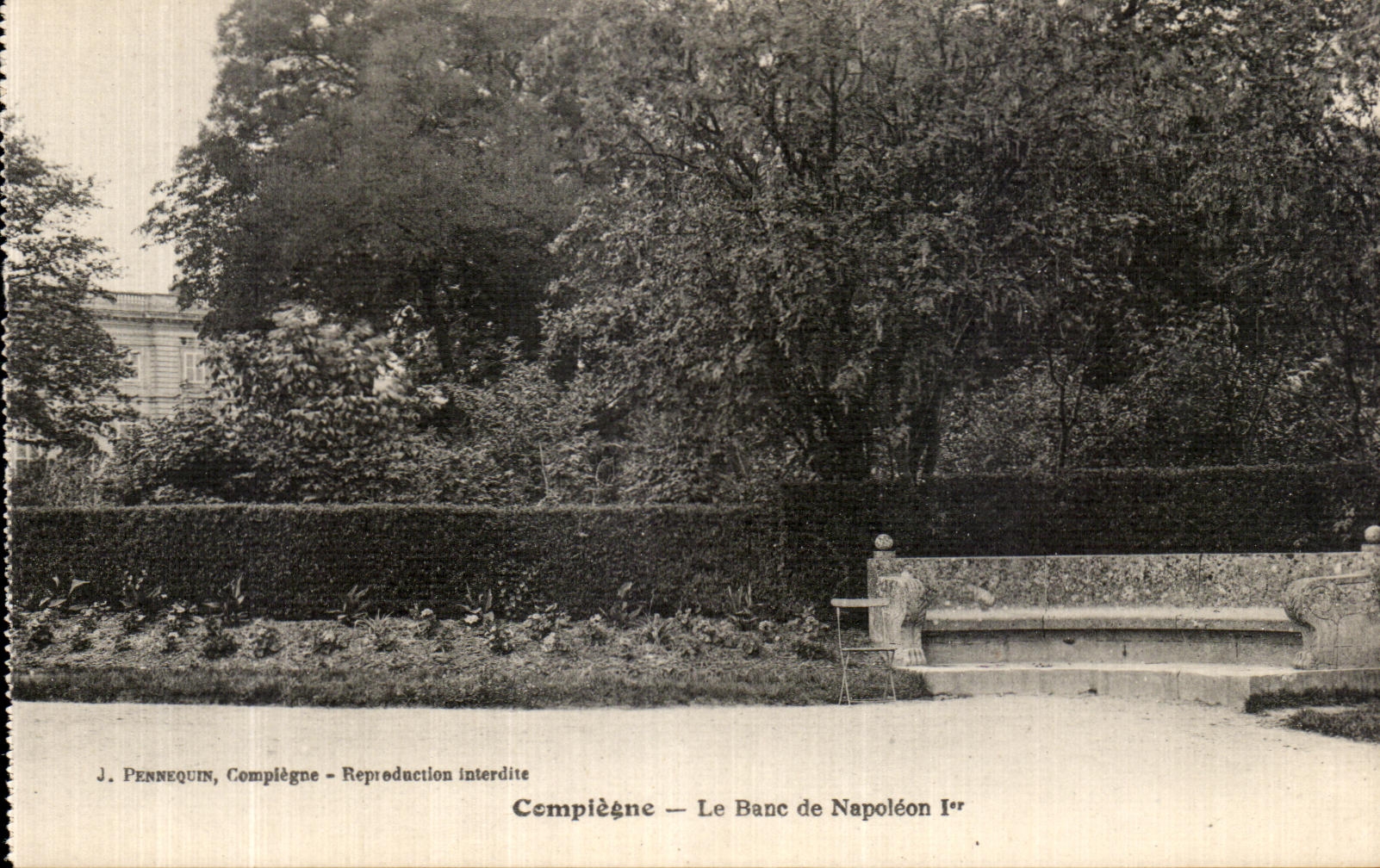 VINTAGE POSTCARD Compiegne the Bench of Napoleon 1st
