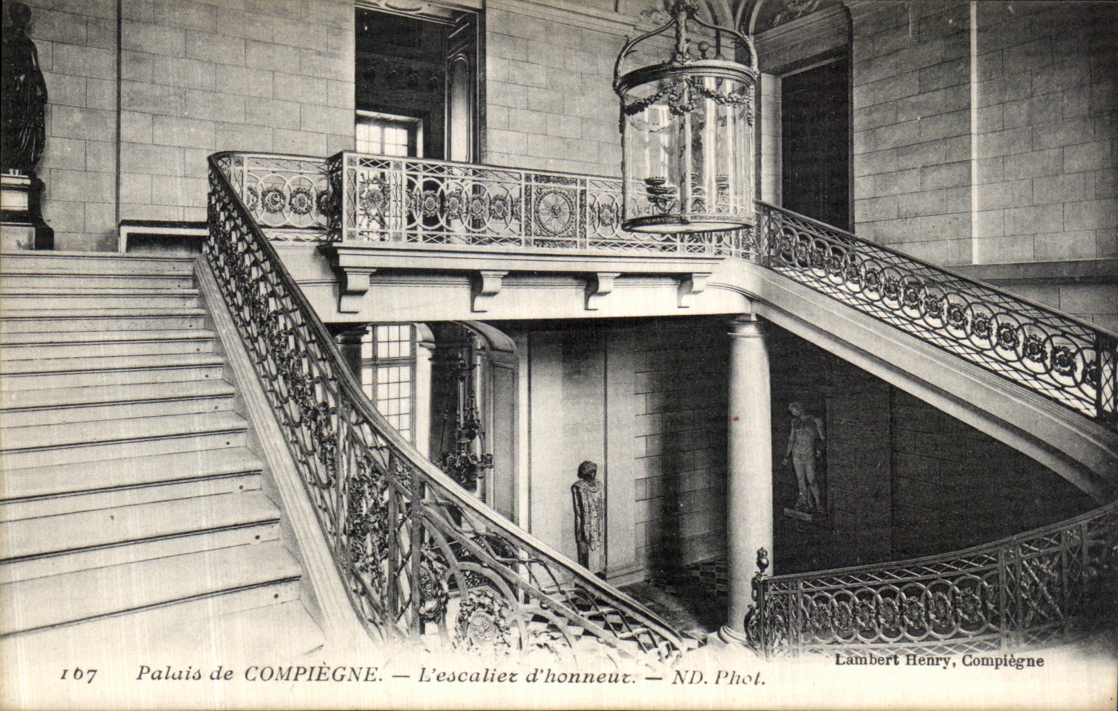 VINTAGE POSTCARD Palate of Compiegne L staircase D Honor