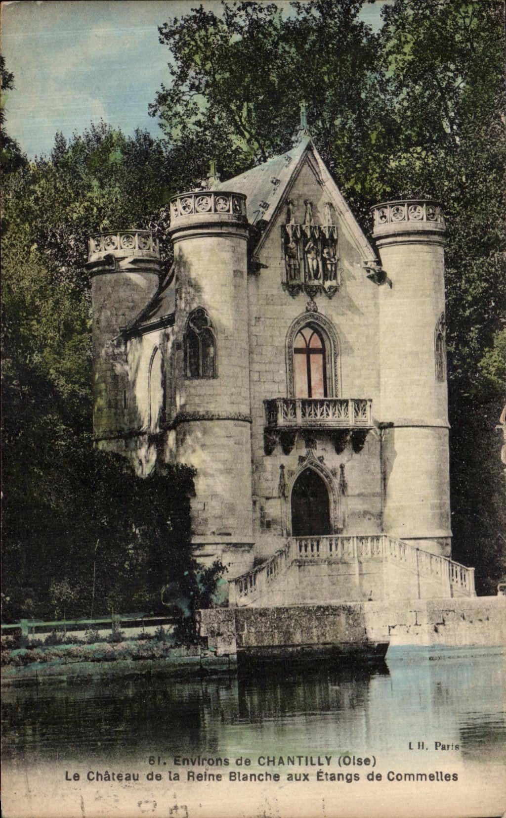 CPA Environs De Chantilly Le Chateau de la Reine Blanche aux Etangs de Commelles