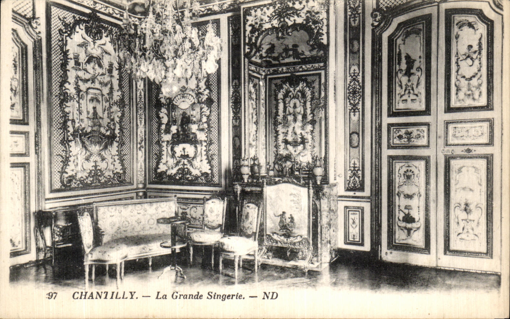 CPA Chantilly La Grande Singerie