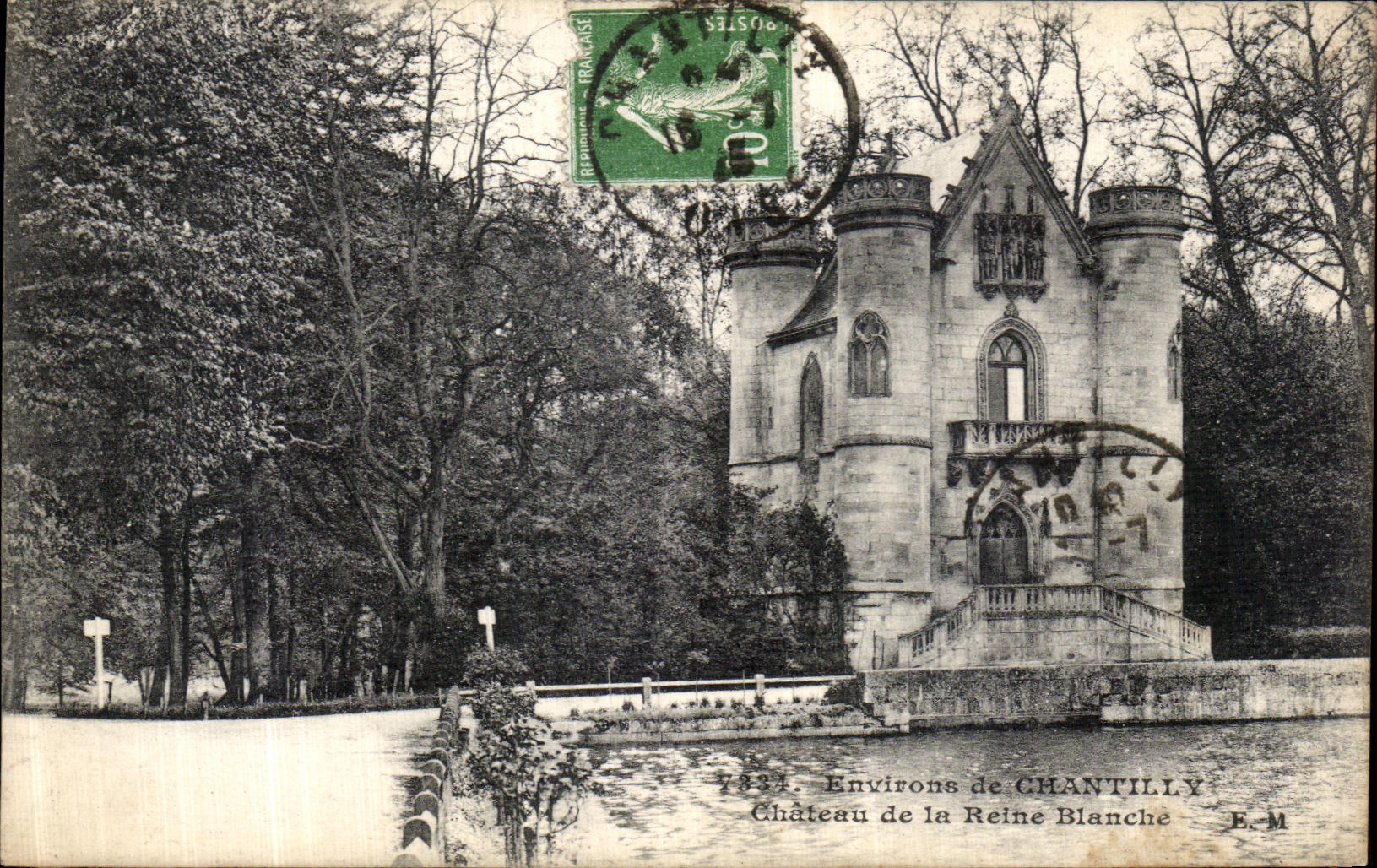 CPA Environs de Chantilly Chateau de la Reine Blanche