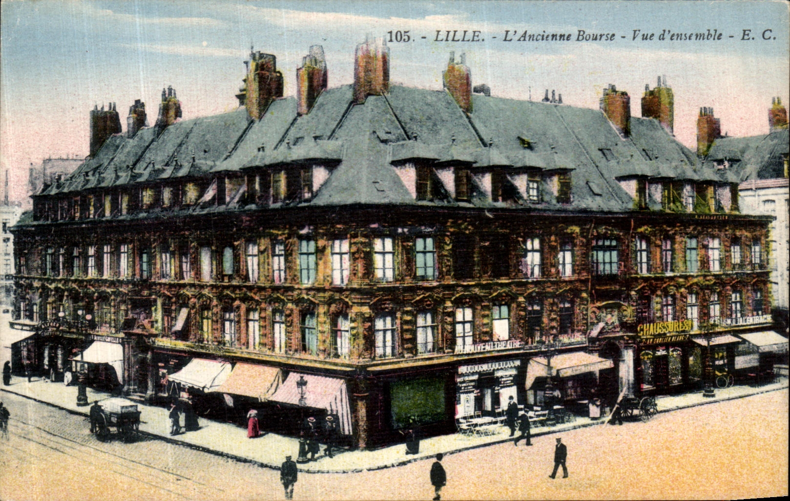 VINTAGE POSTCARD Lille L Old Stock Exchange Seen D Together