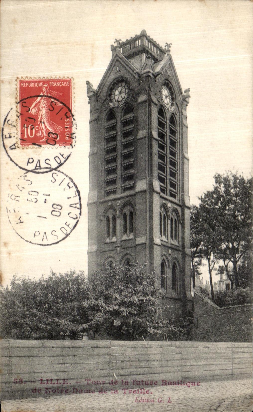 VINTAGE POSTCARD Lille Tower of the future Basilica of Notre Dame of the Treillised vineyard