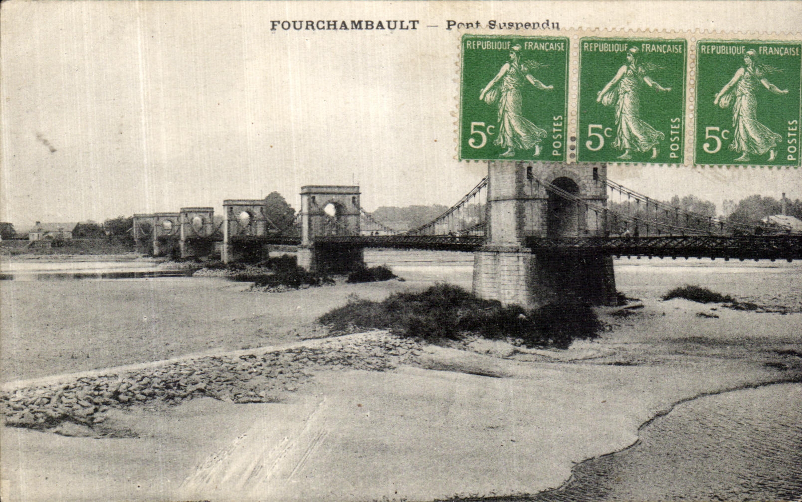 VINTAGE POSTCARD Fourchambault Suspepdu Bridge