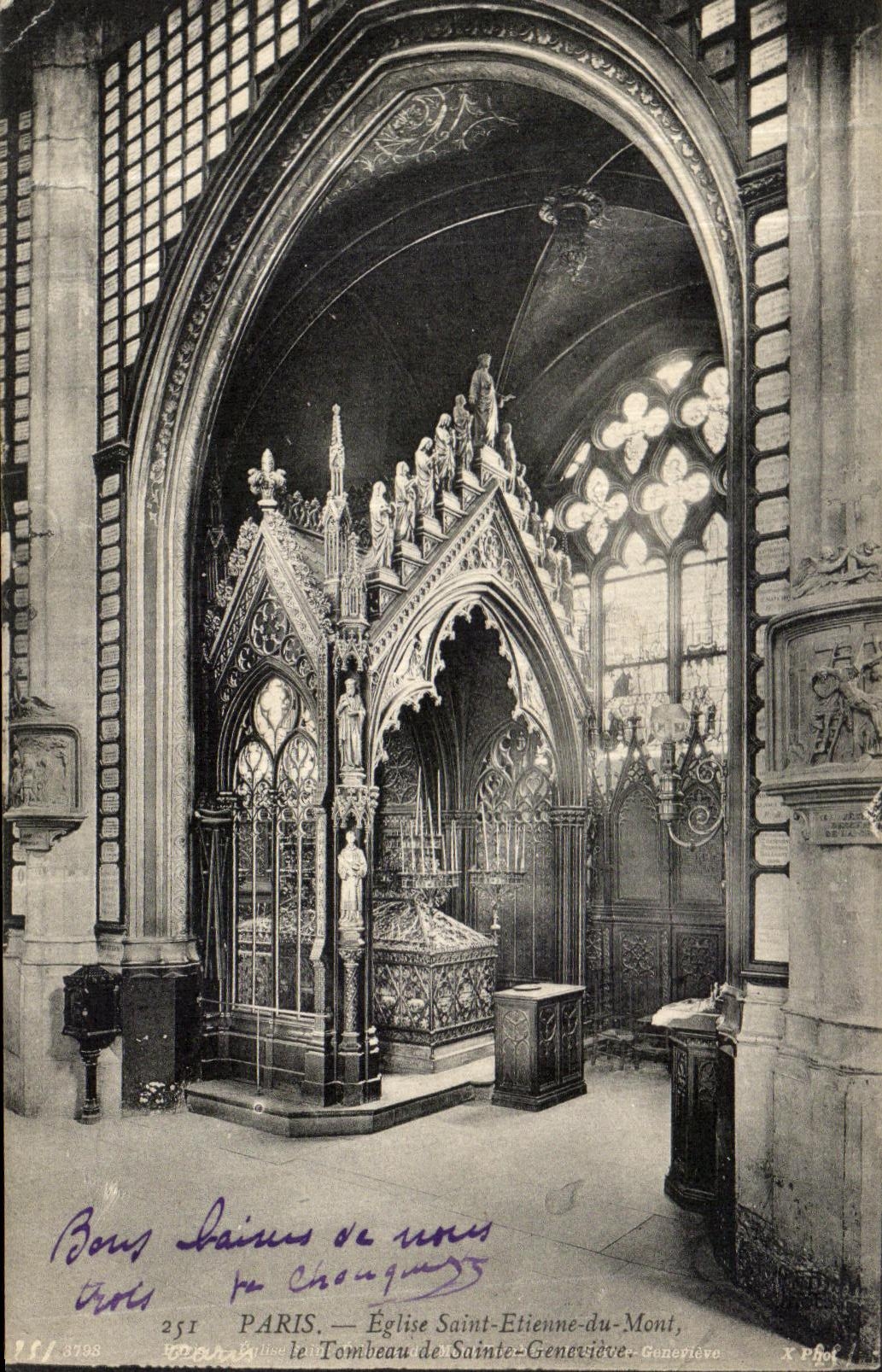 VINTAGE POSTCARD Paris Church Saint Etienne de Mont the tomb of Sainte Genevieve
