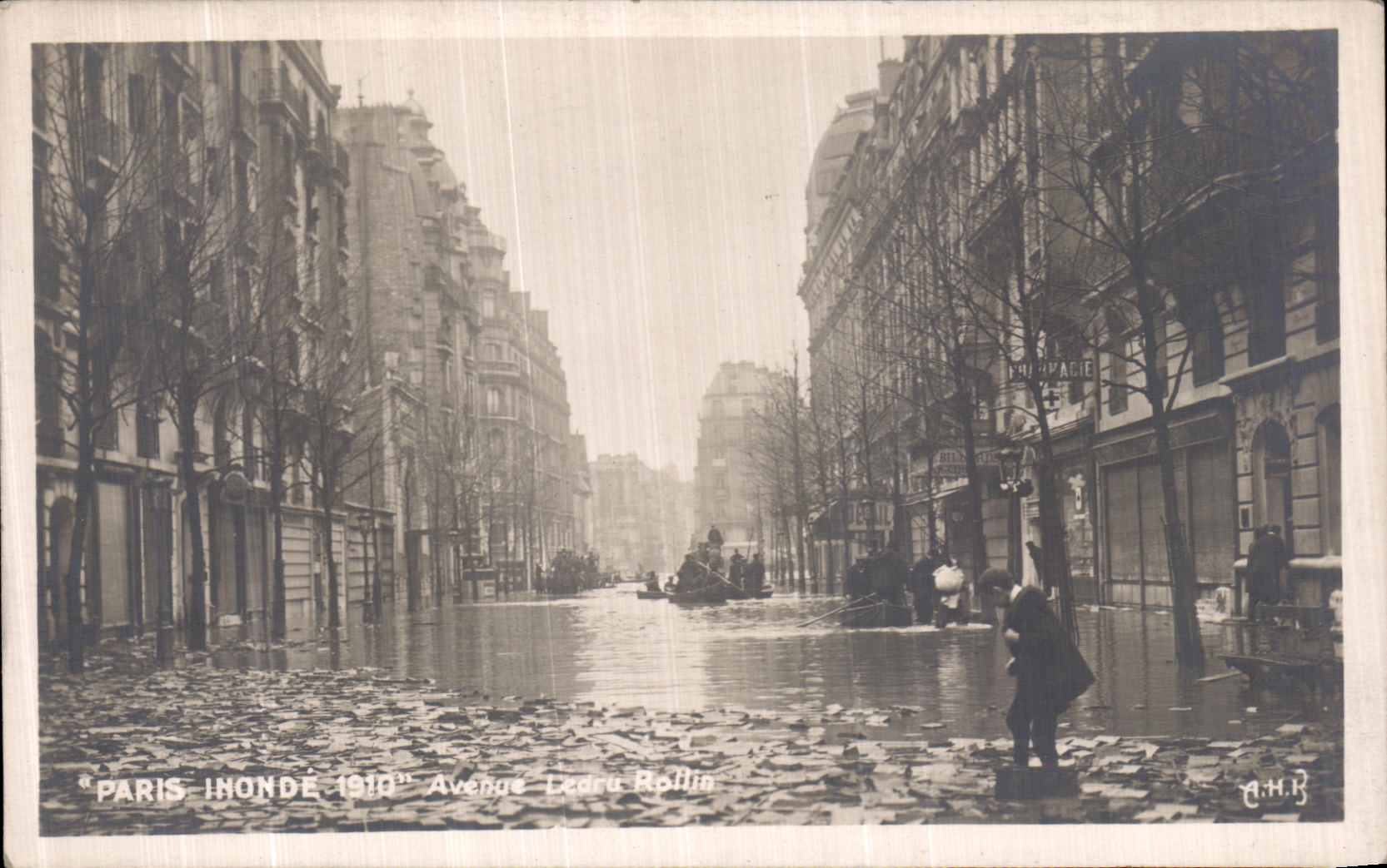 CPA Paris Inonde 1910 Avenue Ledru Rollin