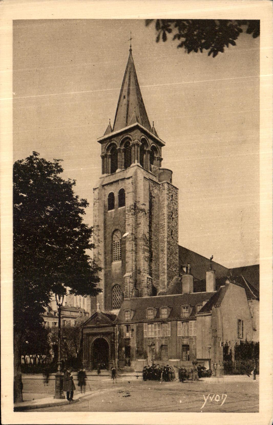 VINTAGE POSTCARD Paris L Church Saint Germain Near