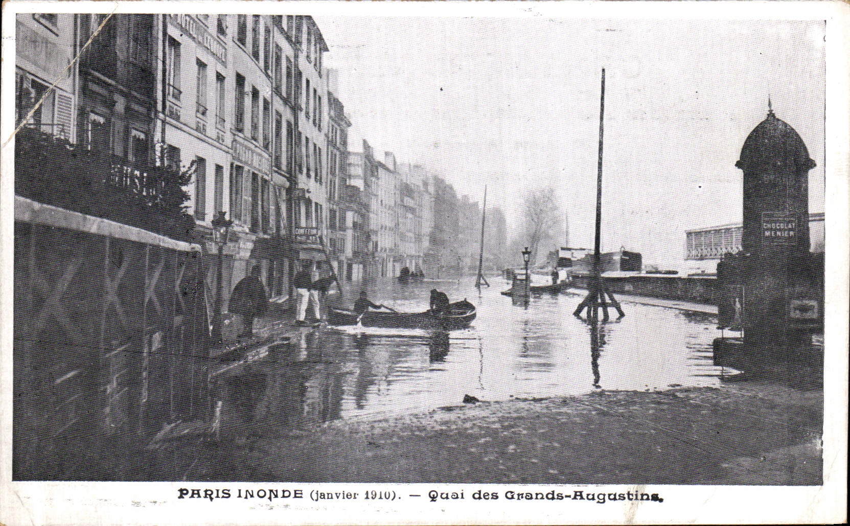 CPA Paris Inonde Quai des Grande Augustins