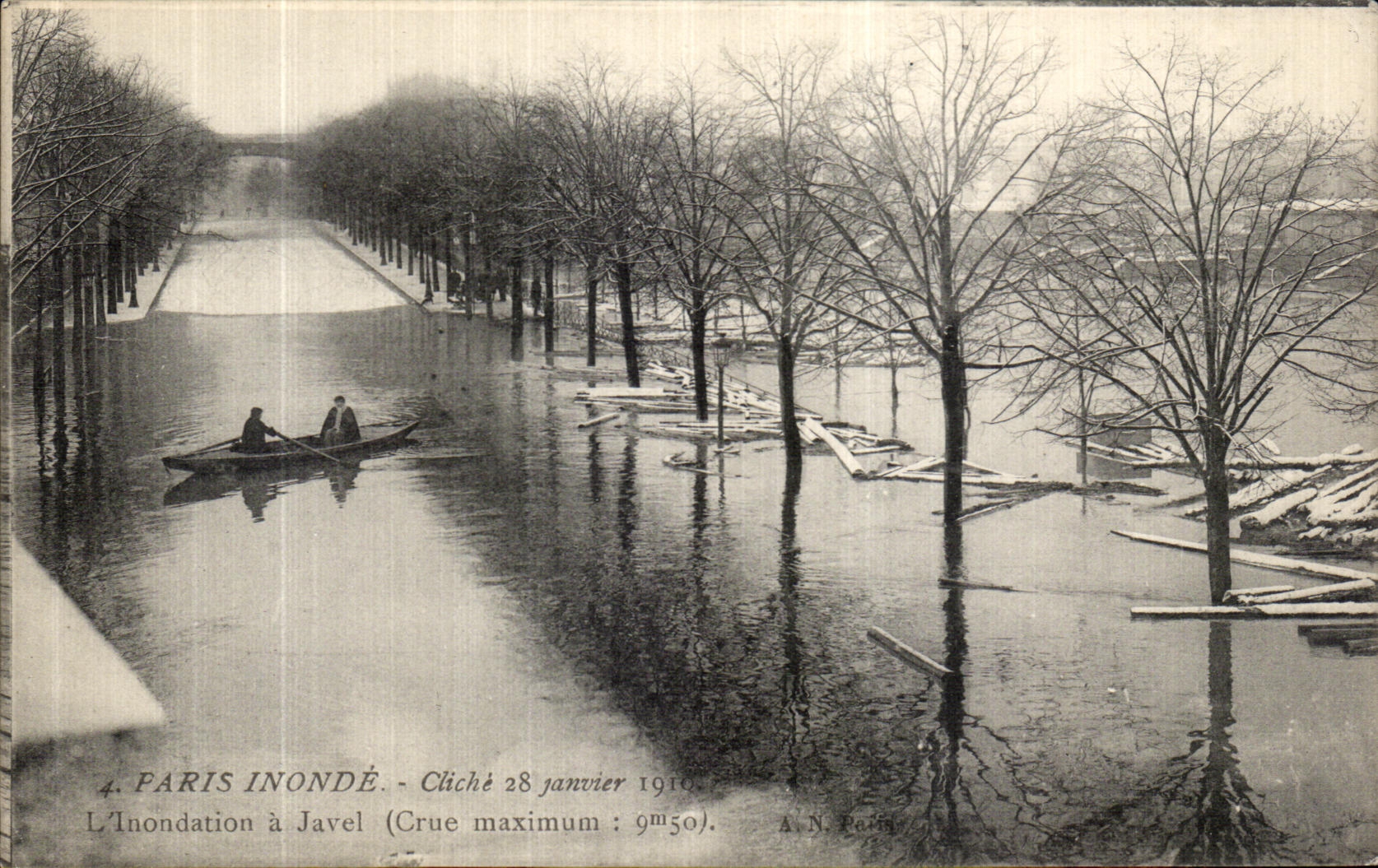 CPA Paris Inonde L Inondation a Javel