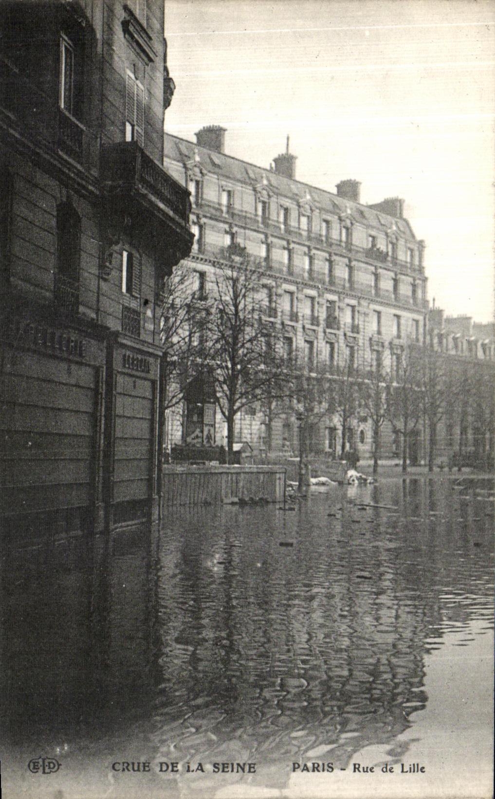 CPA Paris Crue De la Seine Rue de Lille