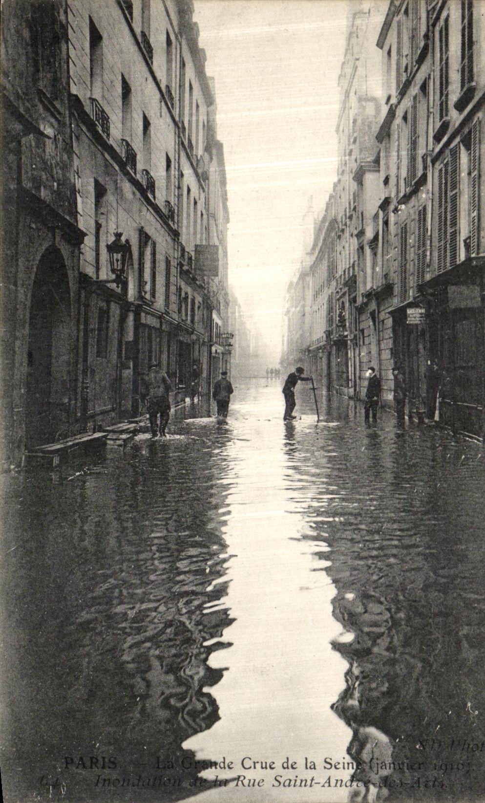 VINTAGE POSTCARD Paris the Great Rising of the Seine Street Saint Andre of Arts