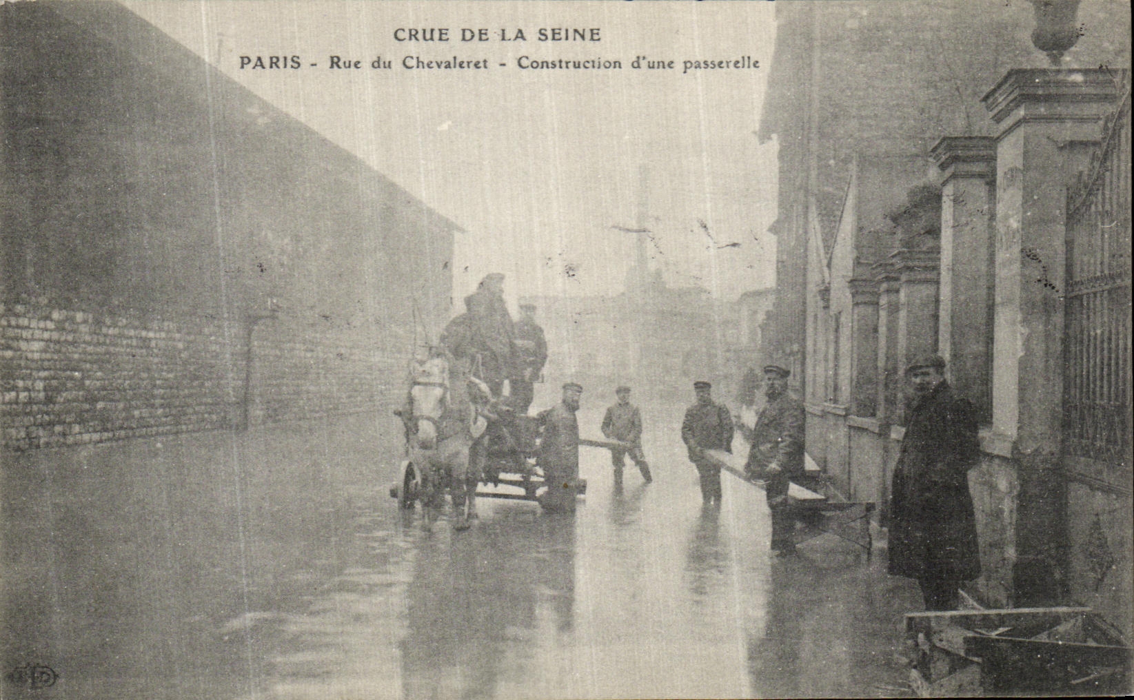 VINTAGE POSTCARD the Rising Of the Seine Paris Street of Chevaleret Construction D a Footbridge