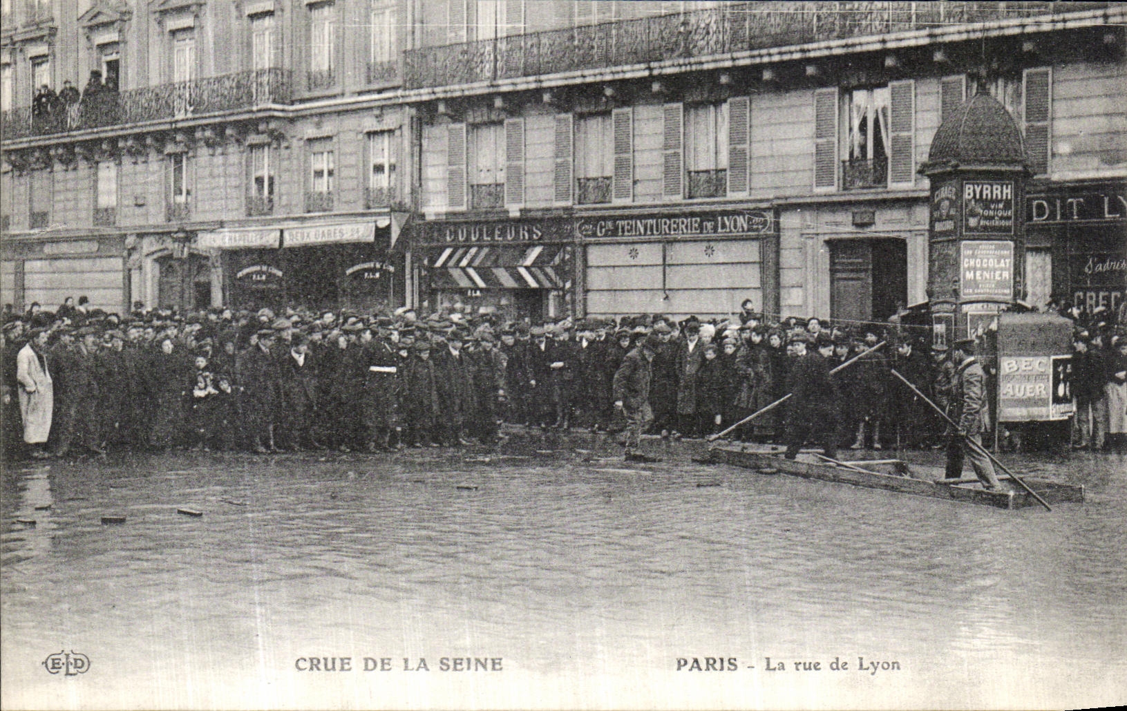 CPA La Crue De La Seine Paris La Rue de Lyon 