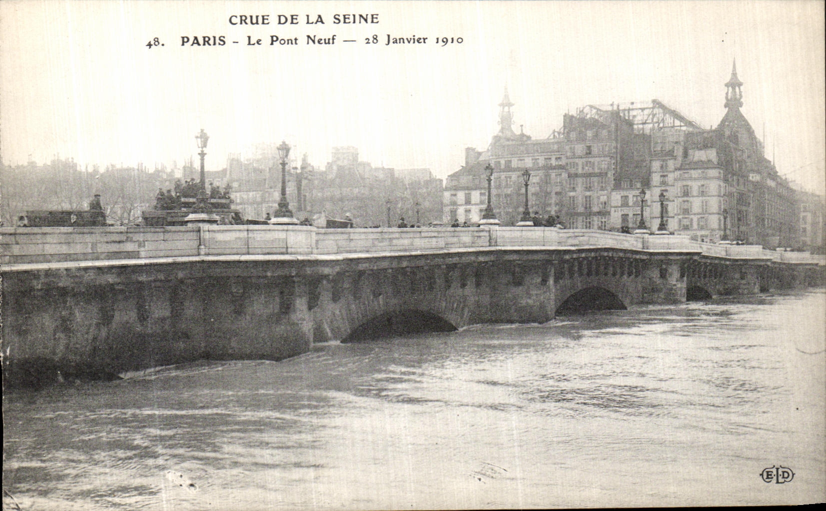 VINTAGE POSTCARD Believed Of the Seine Paris the New Bridge