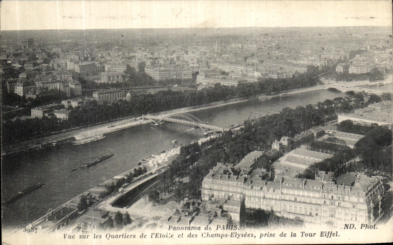 CPA Panorama de Paris Vue Sur Les Quartiers de l Etolle et des Champs Elysees prise de la Tour Eiffel