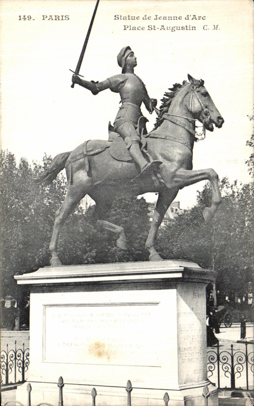 VINTAGE POSTCARD Paris Statue of Jeanne D Arc Places St Augustin