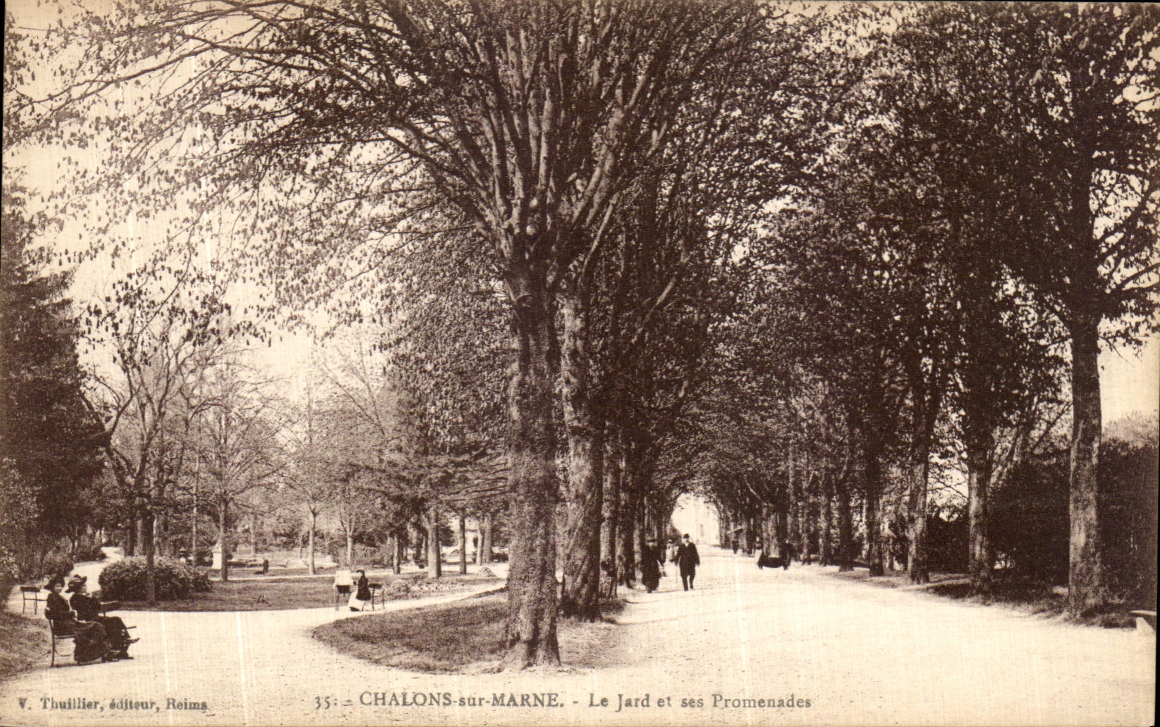 VINTAGE POSTCARD Trawl nets On the Marne Jard and Its Walks