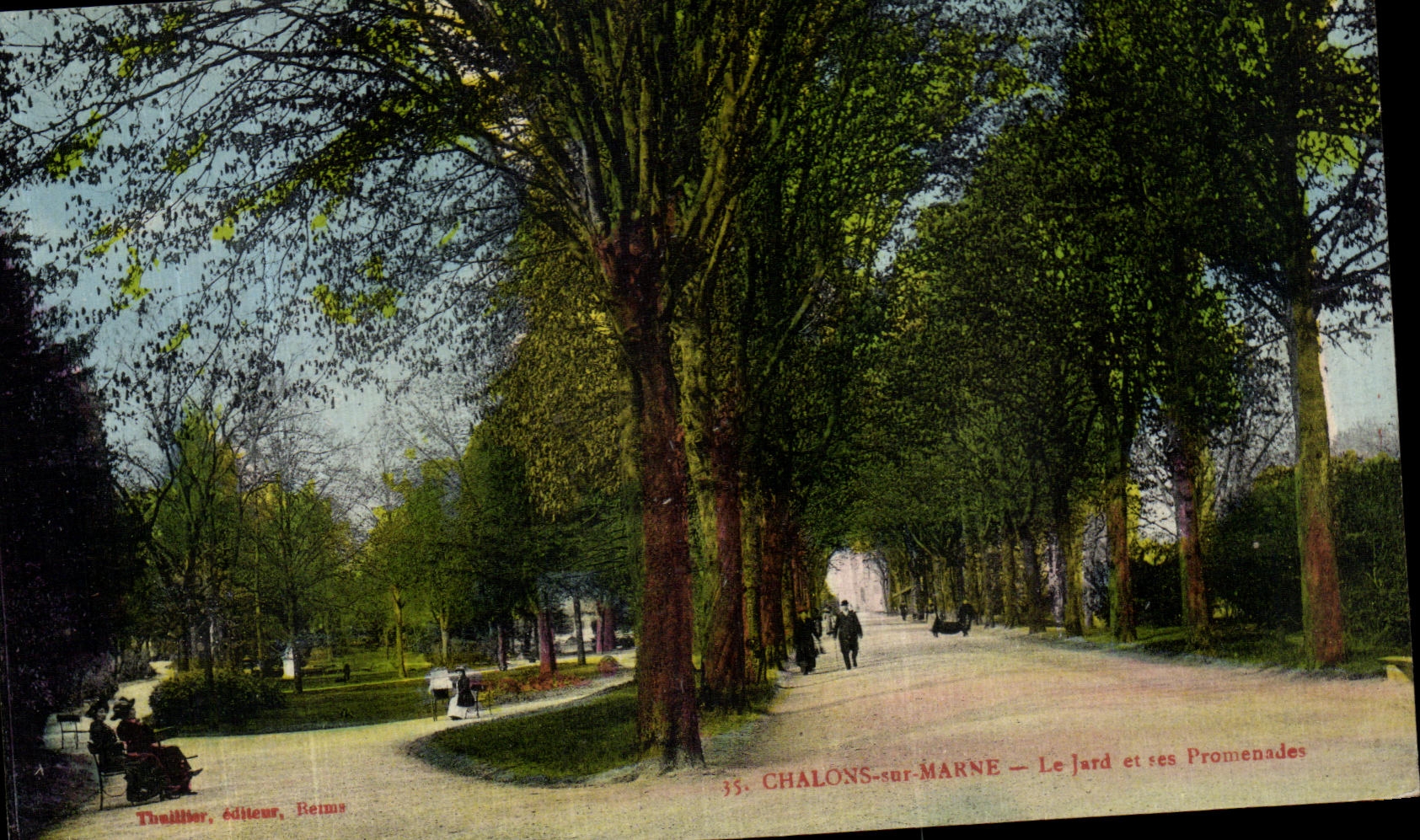 VINTAGE POSTCARD Trawl nets On the Marne Jard and Walks