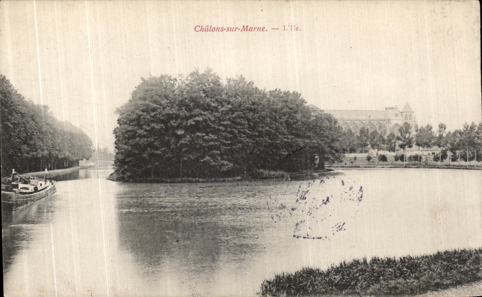 VINTAGE POSTCARD Trawl nets On the Marne L Island