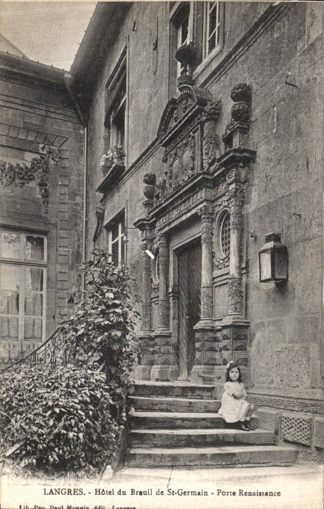 VINTAGE POSTCARD Langres Hotel of Breuil of German St Carries Child Renaissance