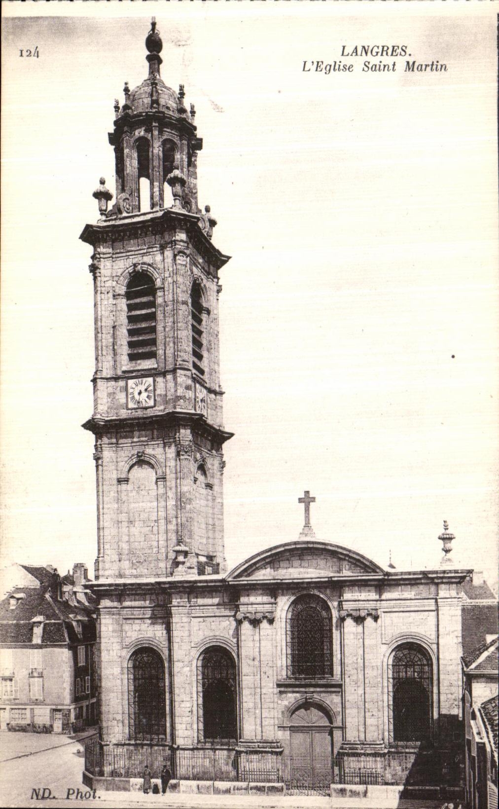 POSTAL Langres L iglesia Martin santo de la VENDIMIA
