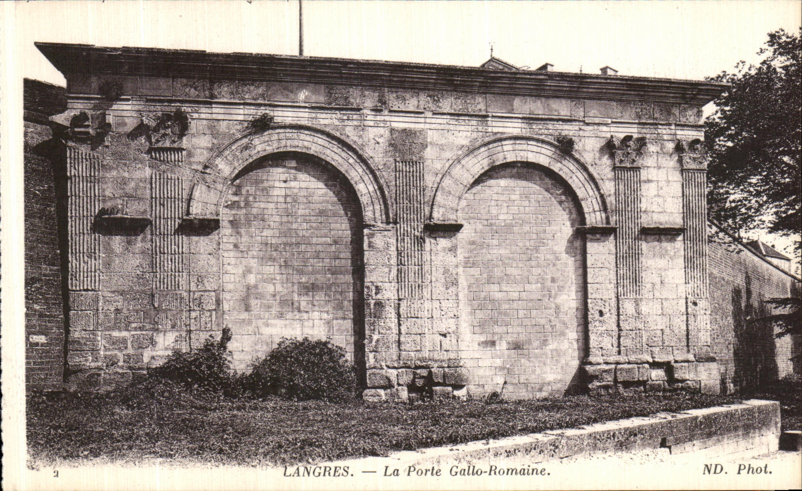 POSTAL Langres de la VENDIMIA la puerta Gallo romano