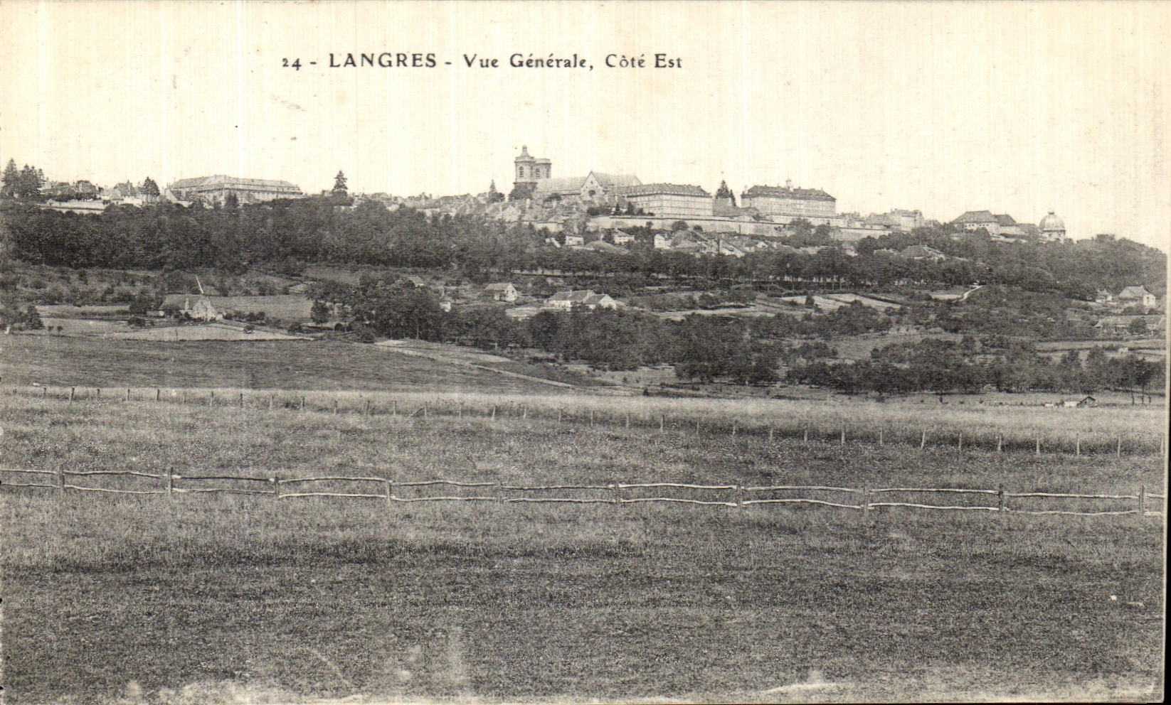 Costa este de la opinion de Langres de la POSTAL de la VENDIMIA