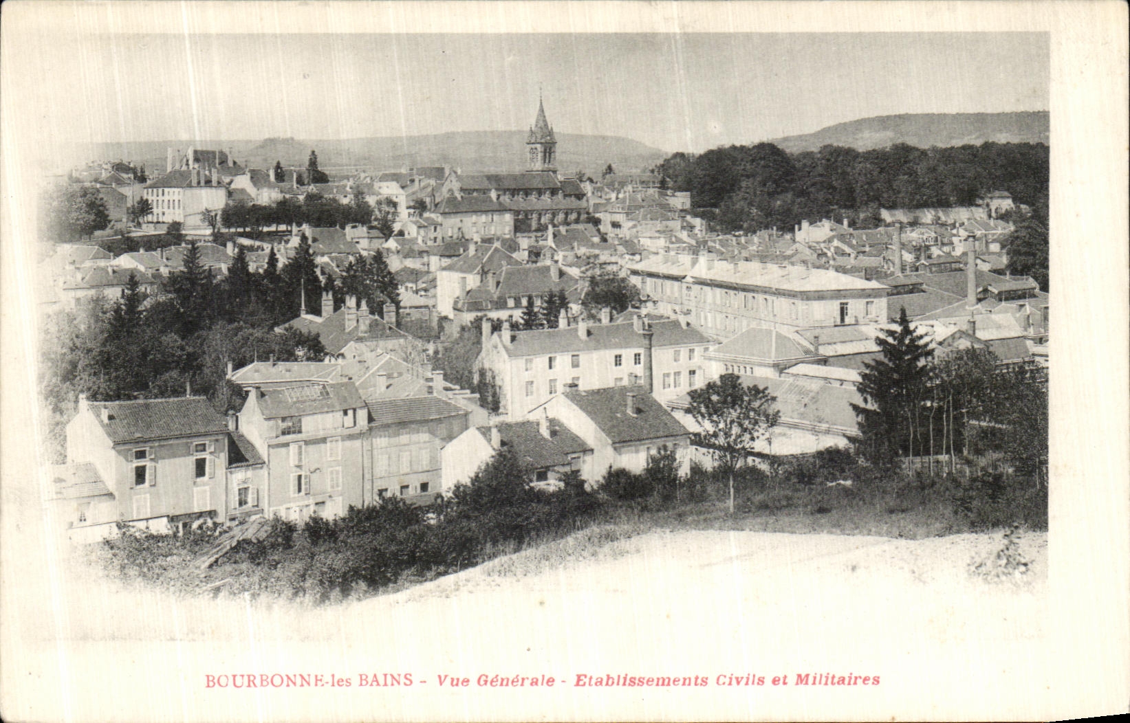 CPA Bourbonne les Bains Vue Generale Etablissements civils et militaires