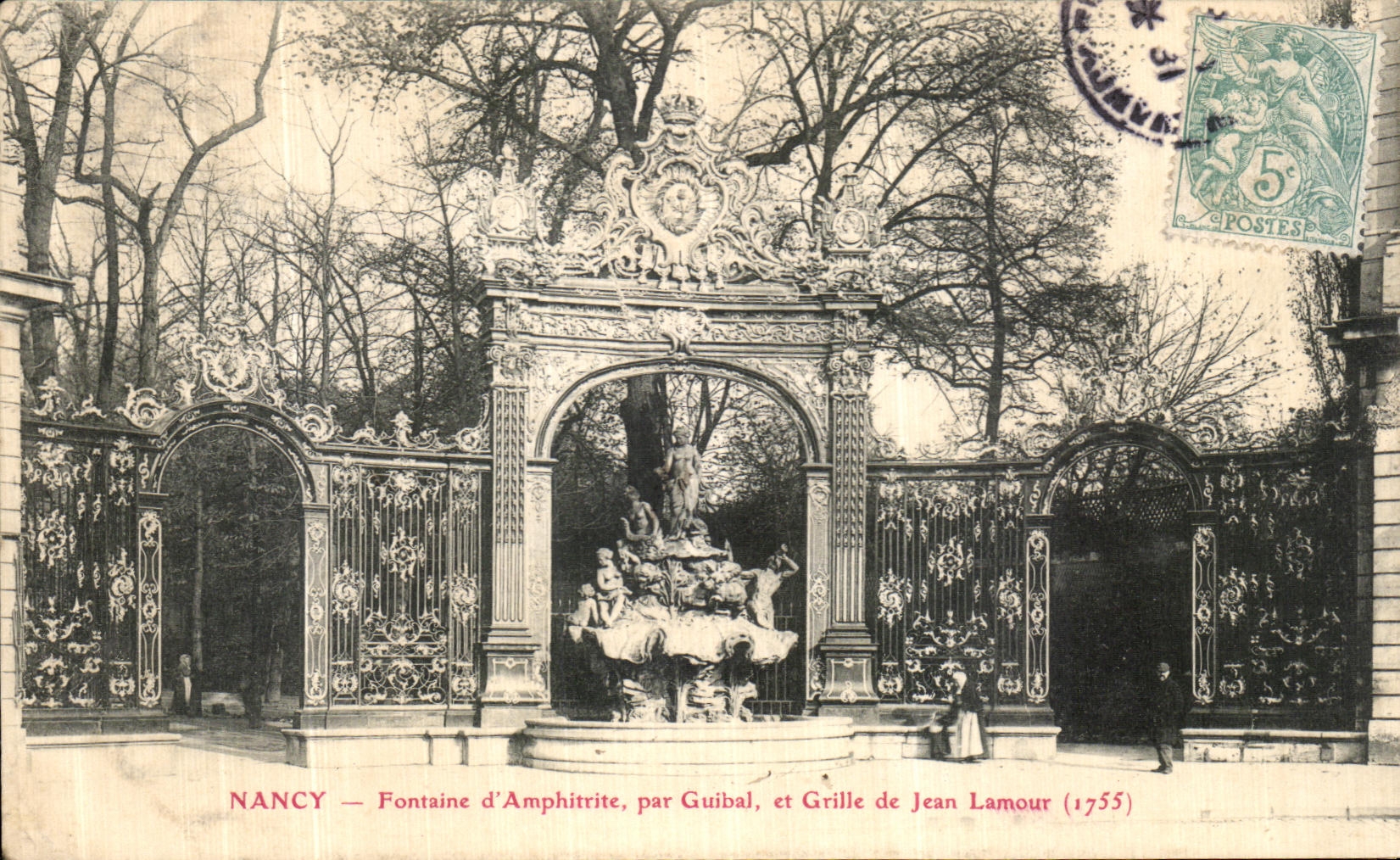 CPA Nancy Fontaine d Amphitrite par Guibal et Grille de Jean Lamour