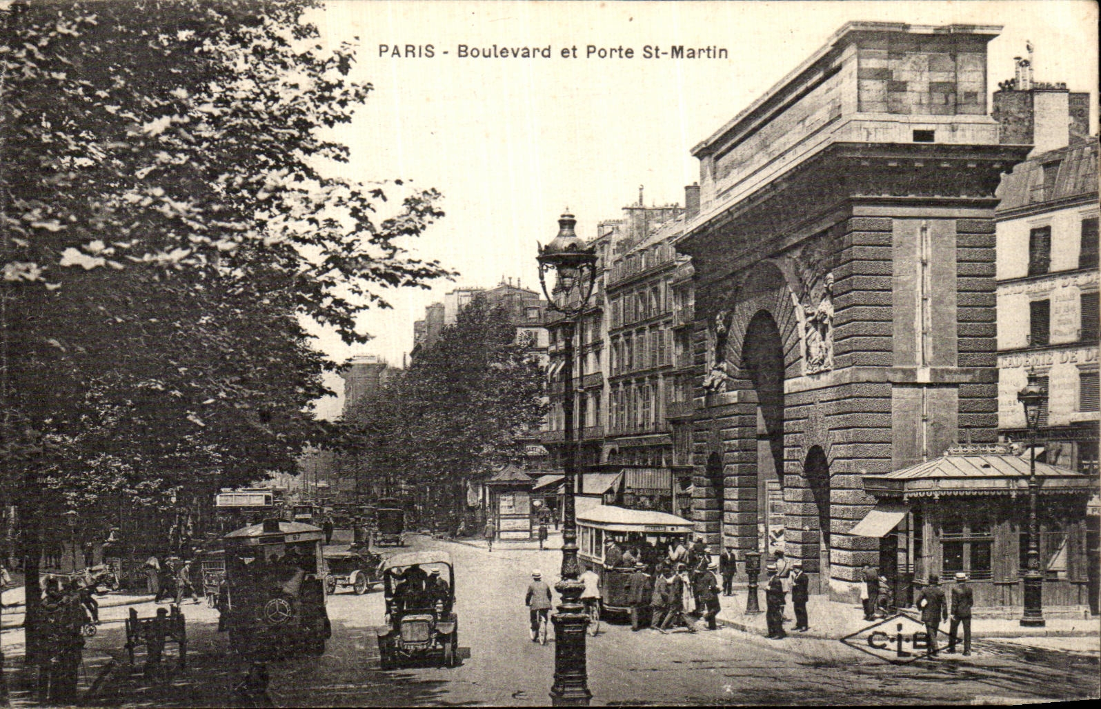 VINTAGE POSTCARD Paris Boulevard and Gate St Martin