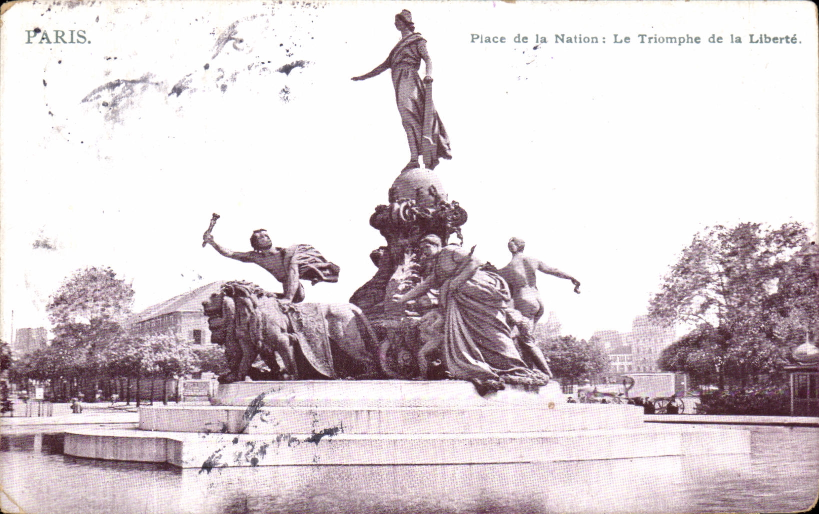 VINTAGE POSTCARD Paris Places Nation the Triumph of Freedom