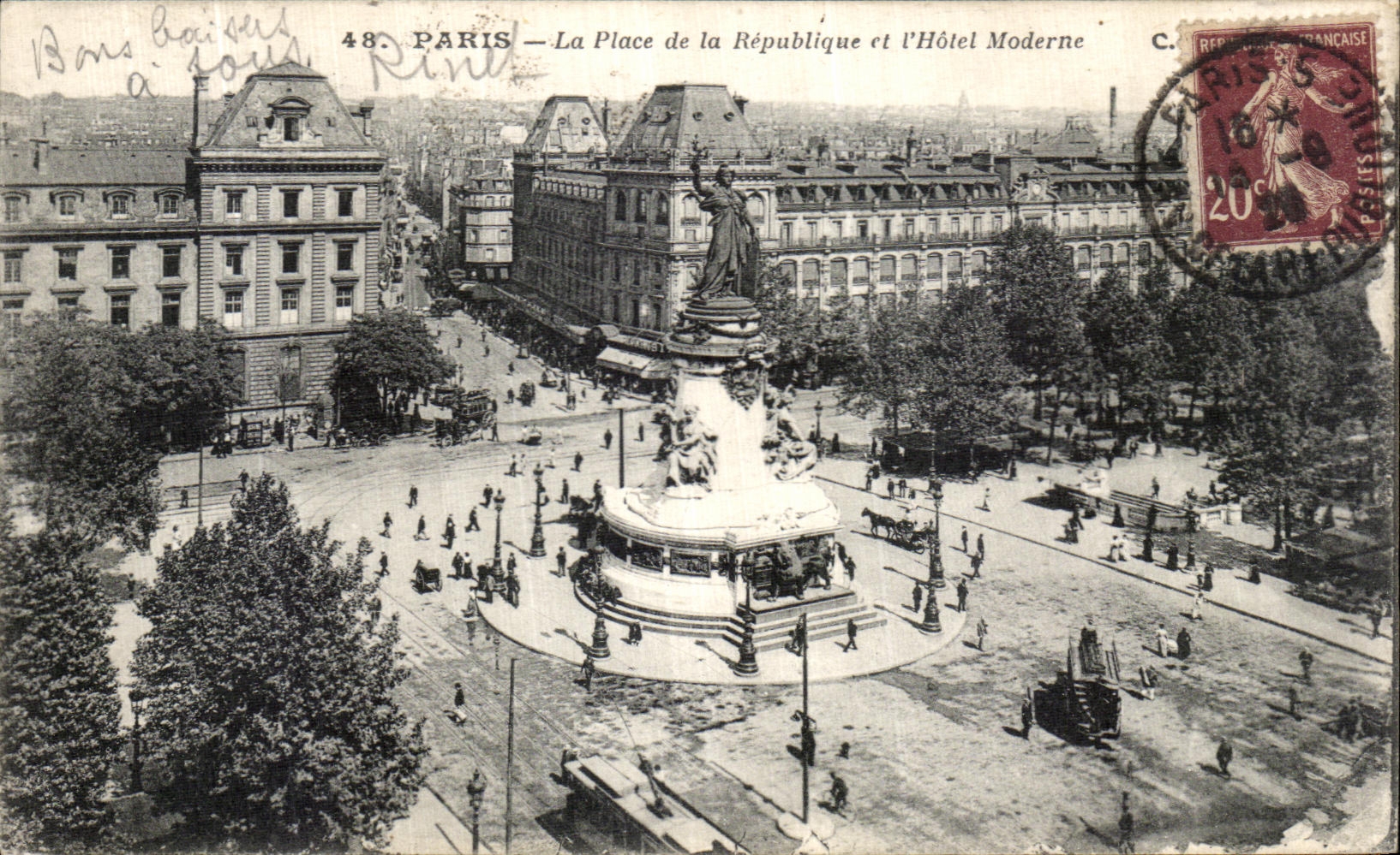 CPA Paris Place de La Republique et l hotel moderne