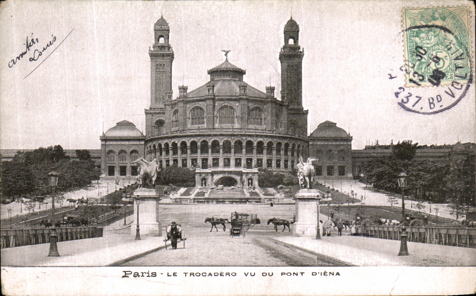 VINTAGE POSTCARD Paris the Palate Of Trocadero seen of the bridge D Iena