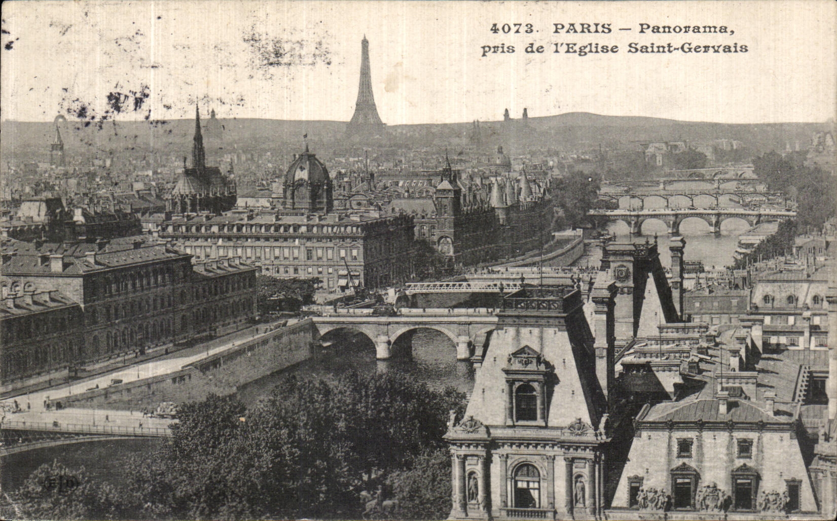 Panorama de Paris de la POSTAL de la VENDIMIA tomado de L iglesia Gervais Saint