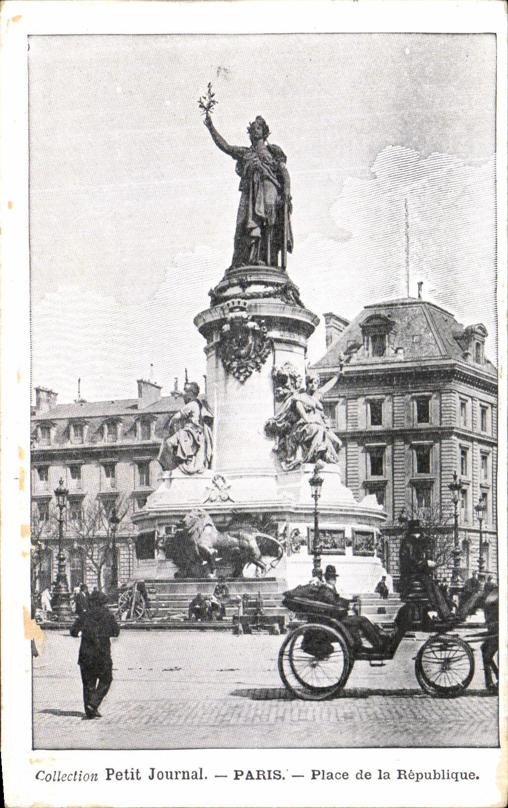 CPA Paris Collection Petit Journal Place de la Republique