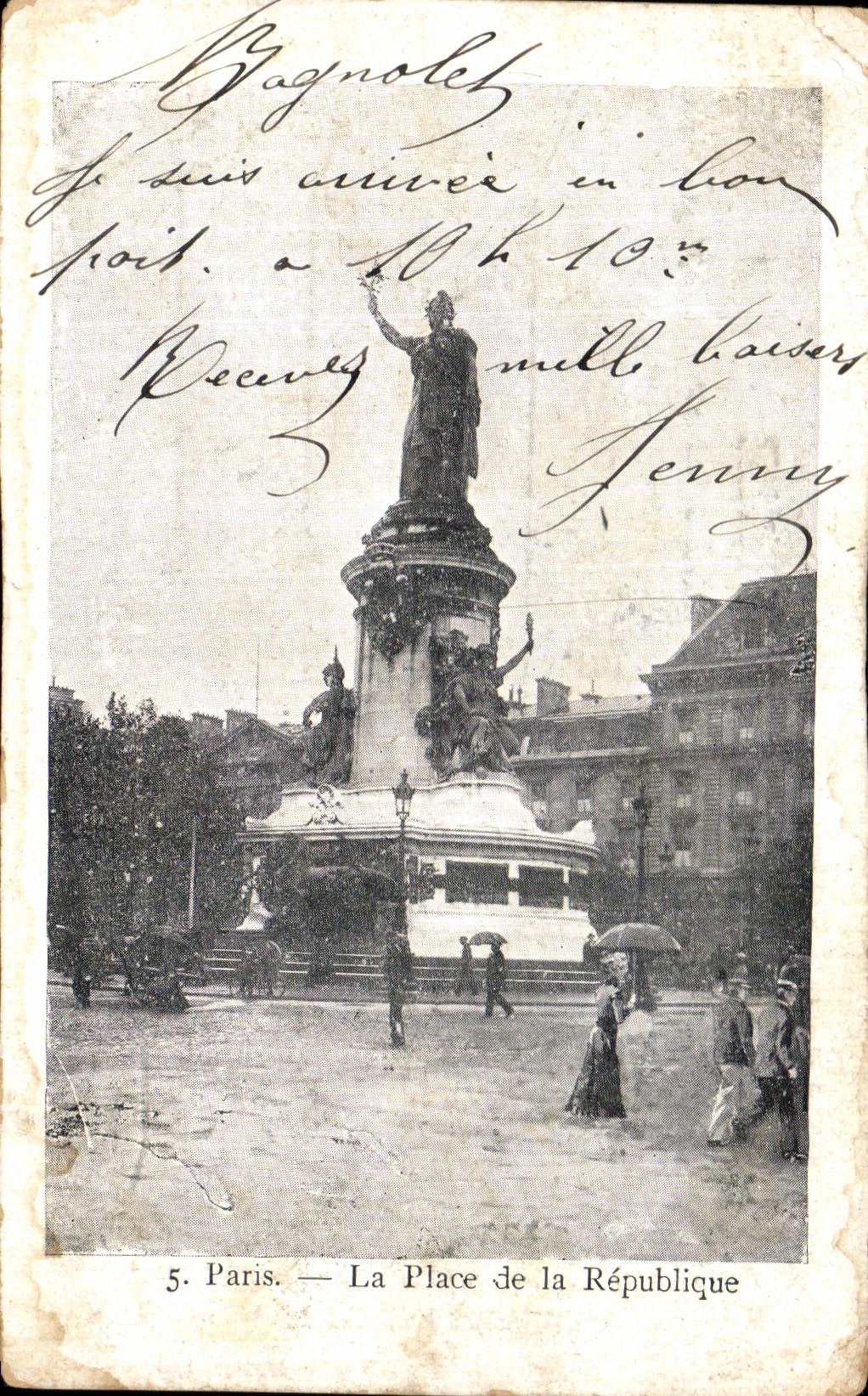 CPA Paris Collection Petit Journal Place de la Republique