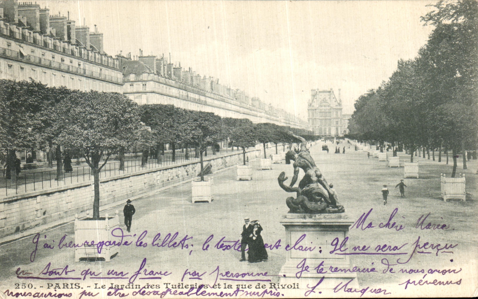 VINTAGE POSTCARD Paris the garden of Tileries and the sight De Rivoli