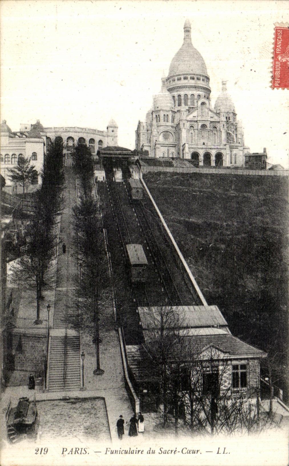 VINTAGE POSTCARD Funicular Paris of the Sacring Montmartre Heart