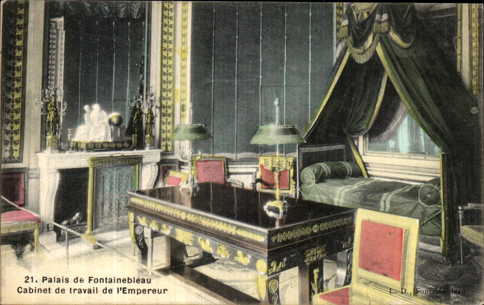 VINTAGE POSTCARD Fontainebleau Study of L Napoleon emperor 1st