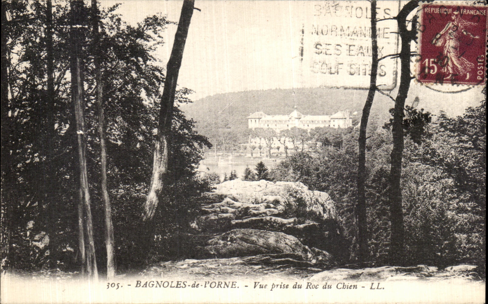 CPA Bagnoles de l Orne Vue prise du Roc du Chien