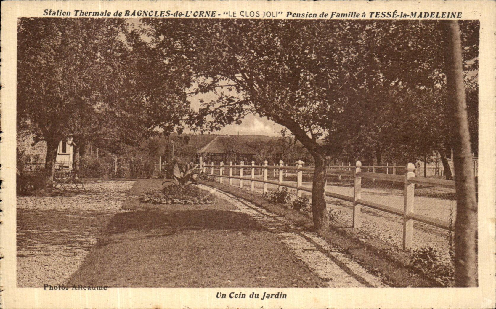 CPA Station Thermale de Bagnoles de l Orne Le Clos Joli Pension de Famille Tesse la Madeleine