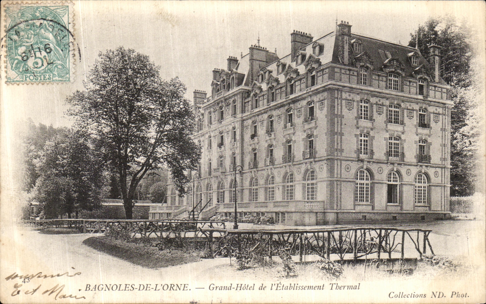 La POSTAL de la VENDIMIA Bagnoles de L adorna el hotel grande de L establecimiento hidropatico