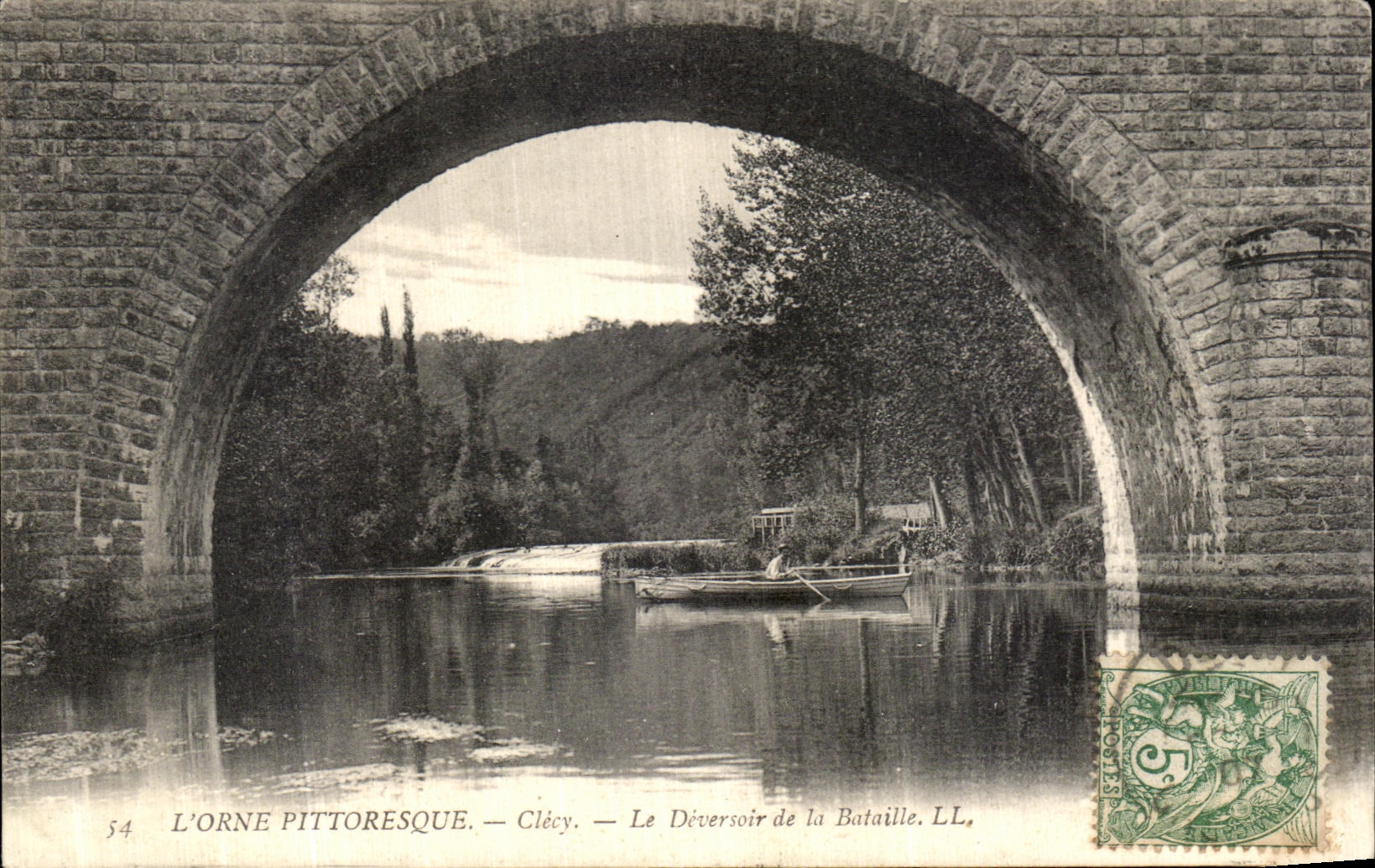 CPA L Orne Pittoresque Clecy Le Deversoir de la Bataille 