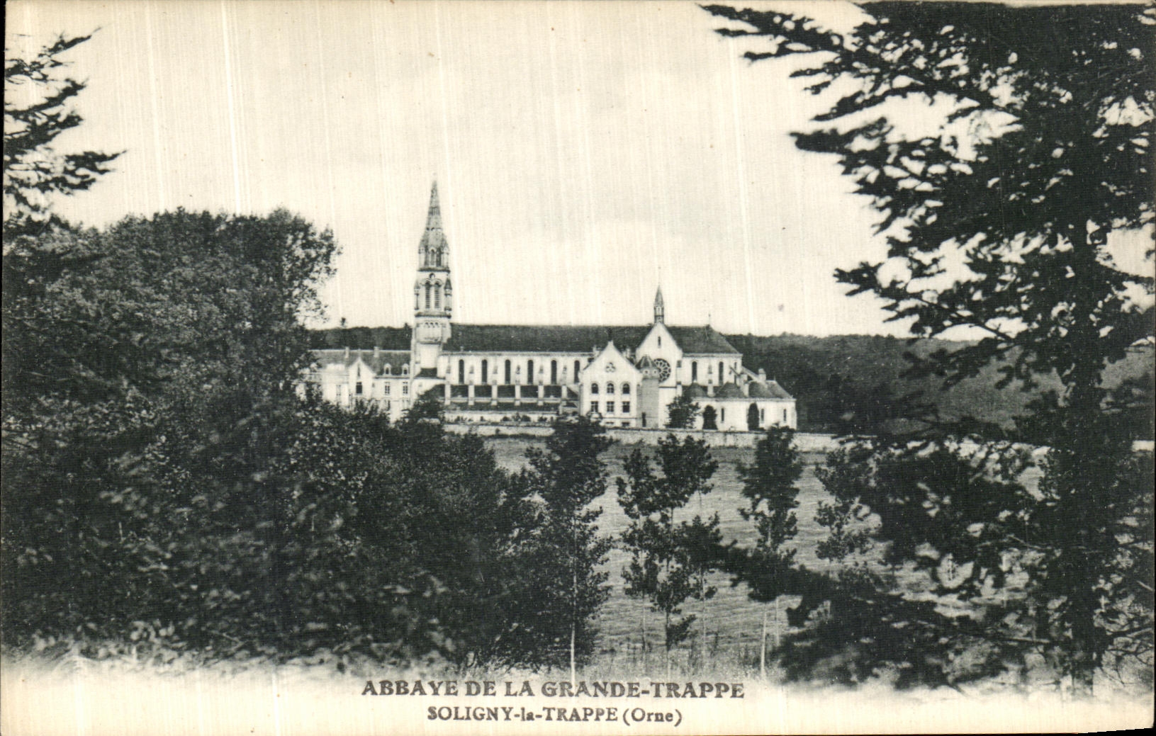 POSTAL Abbate de la VENDIMIA de la puerta de trampa grande soligny la puerta de trampa